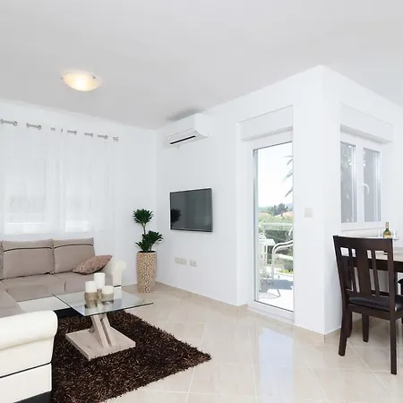 Franka Apartament Orebić